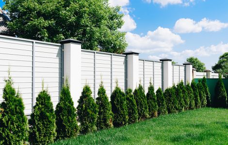 type cloture installer autour jardin