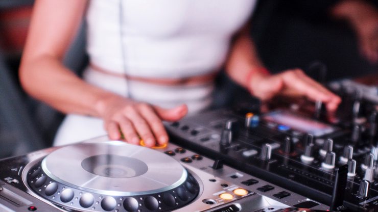 choisir bon dj professionnel bouches du rhone